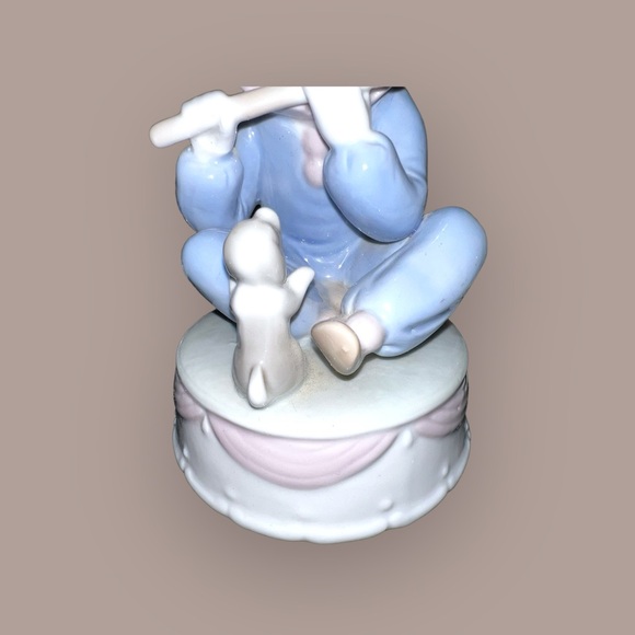 Vintage Musical Paul Sebastian Porcelain Clown Playing Flute - Picture 4 of 14